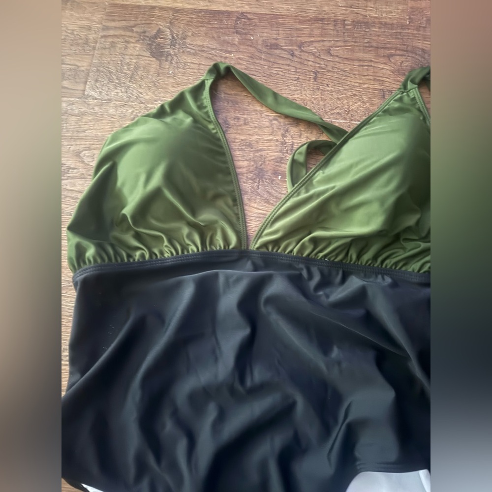 Swimsuit color block plunge super sexy 3X plus